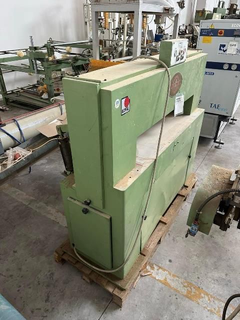 4SS802201-Caselli-Group-VENEER-CUTTING-MACHINE-100-MM (3).jpeg